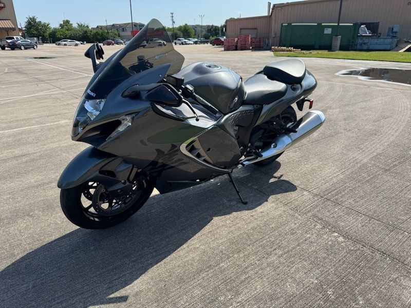 2023 Suzuki Hayabusa in Houston, Texas - Photo 4