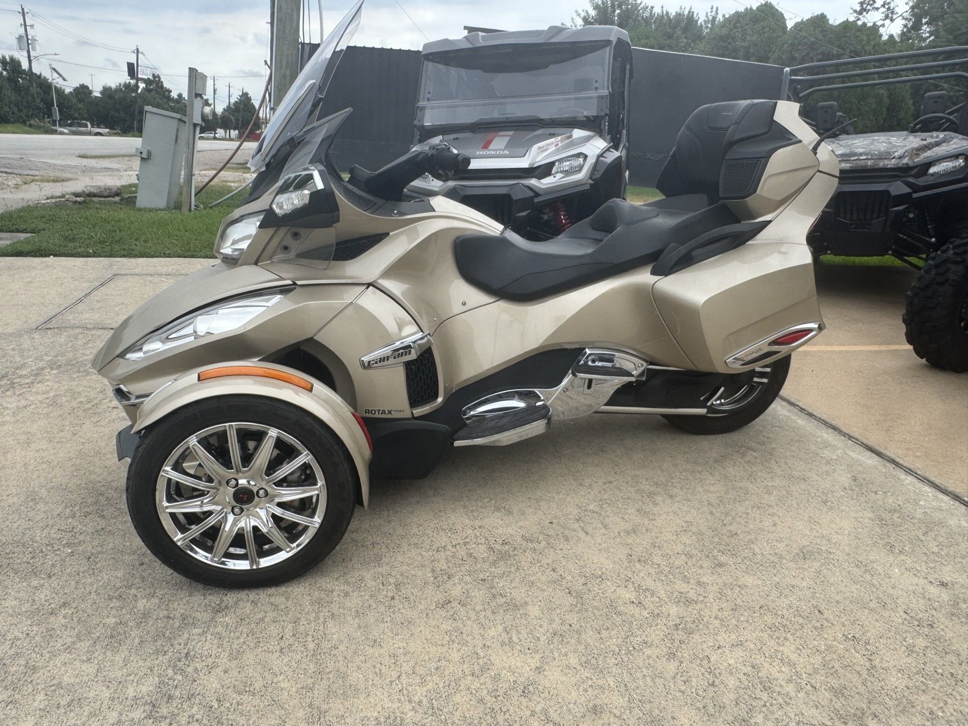 2018 Can-Am Spyder RT SM6 in Houston, Texas - Photo 1