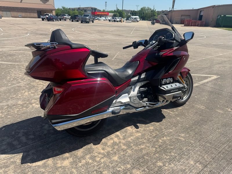 2018 Honda Gold Wing Tour in Houston, Texas - Photo 4