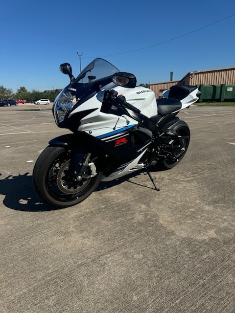 2024 Suzuki GSX-R600 in Houston, Texas - Photo 4