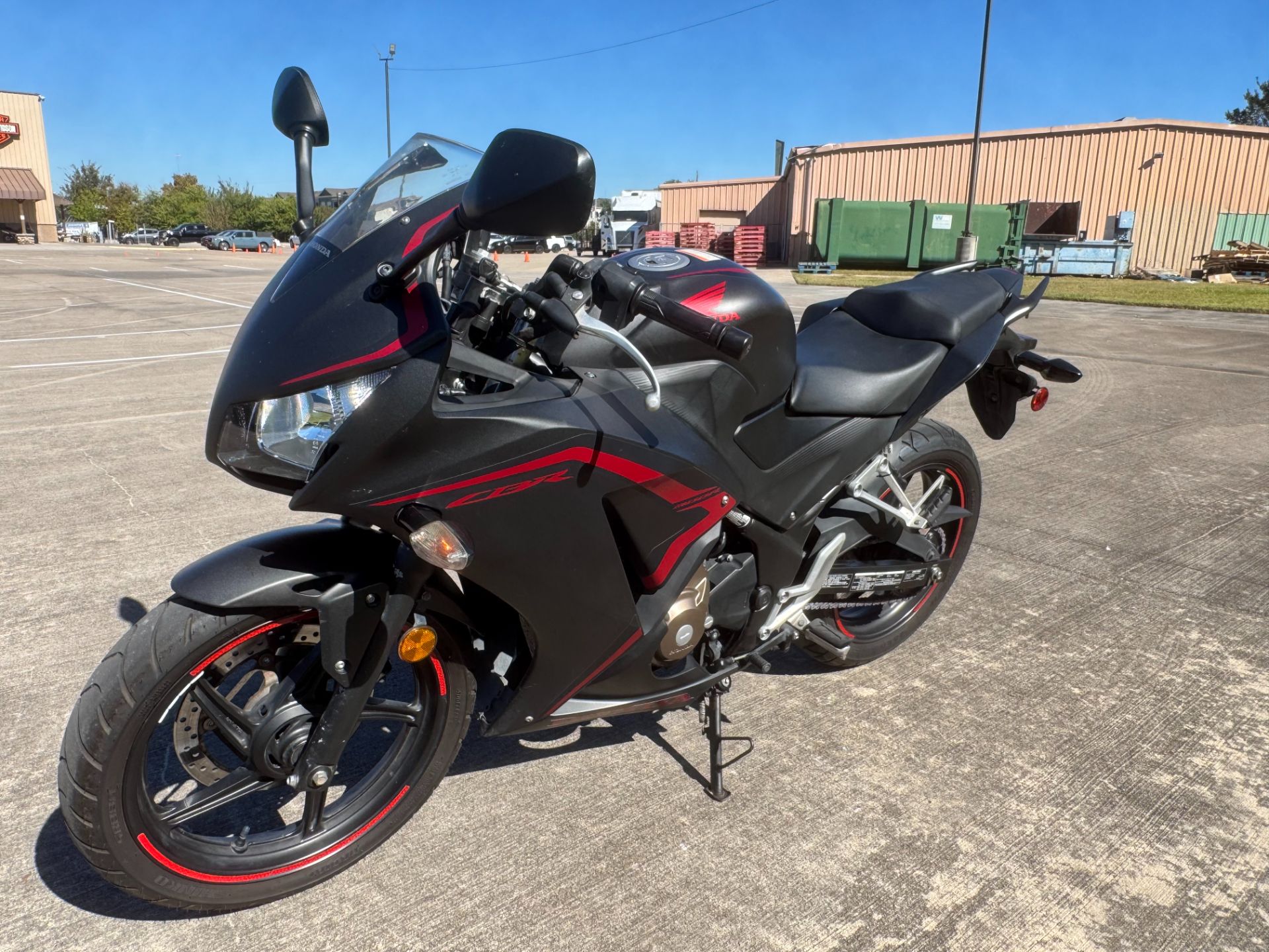 2021 Honda CBR300R in Houston, Texas - Photo 3
