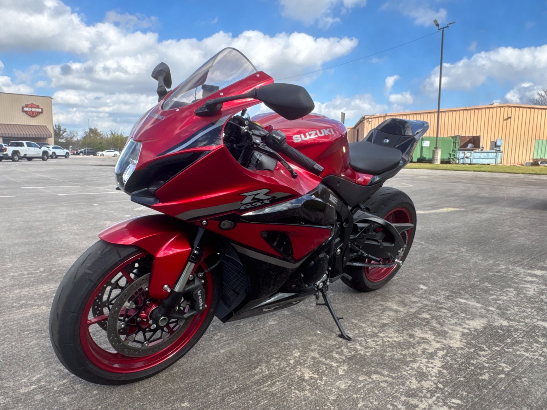 2025 Suzuki GSX-R1000 in Houston, Texas - Photo 4