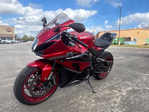 2025 Suzuki GSX-R1000 in Houston, Texas - Photo 4