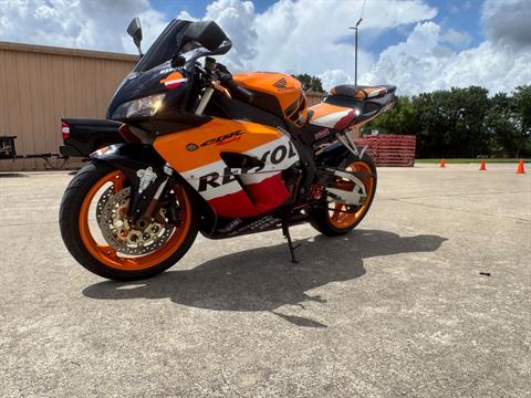 2004 Honda CBR1000RR in Houston, Texas - Photo 4