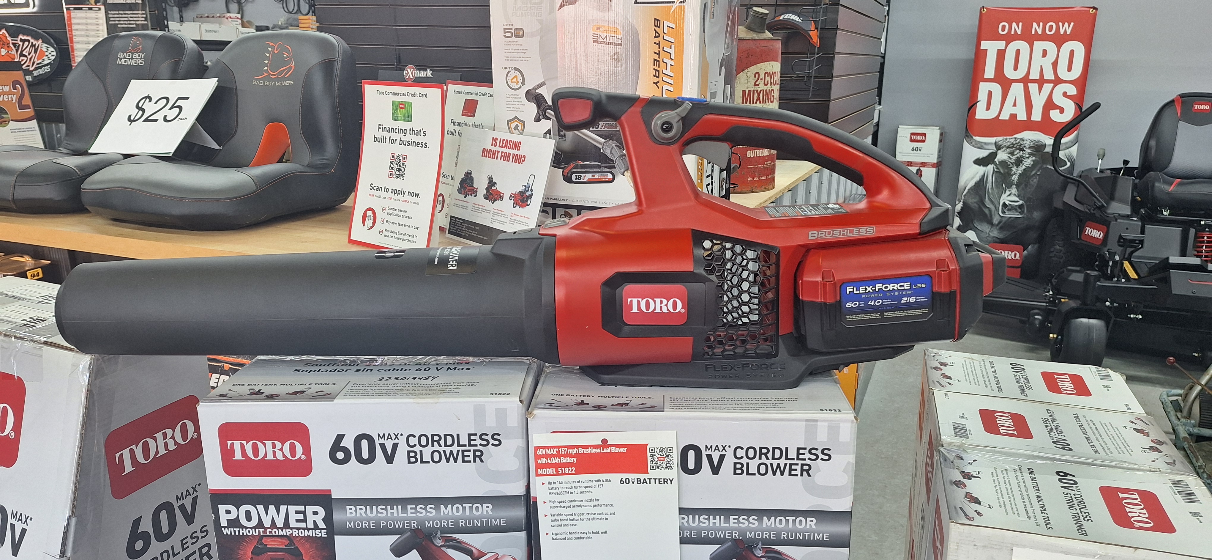 Toro 60V MAX 157 mph Brushless Leaf Blower w/ 4.0Ah Battery in Gaylord, Michigan - Photo 2