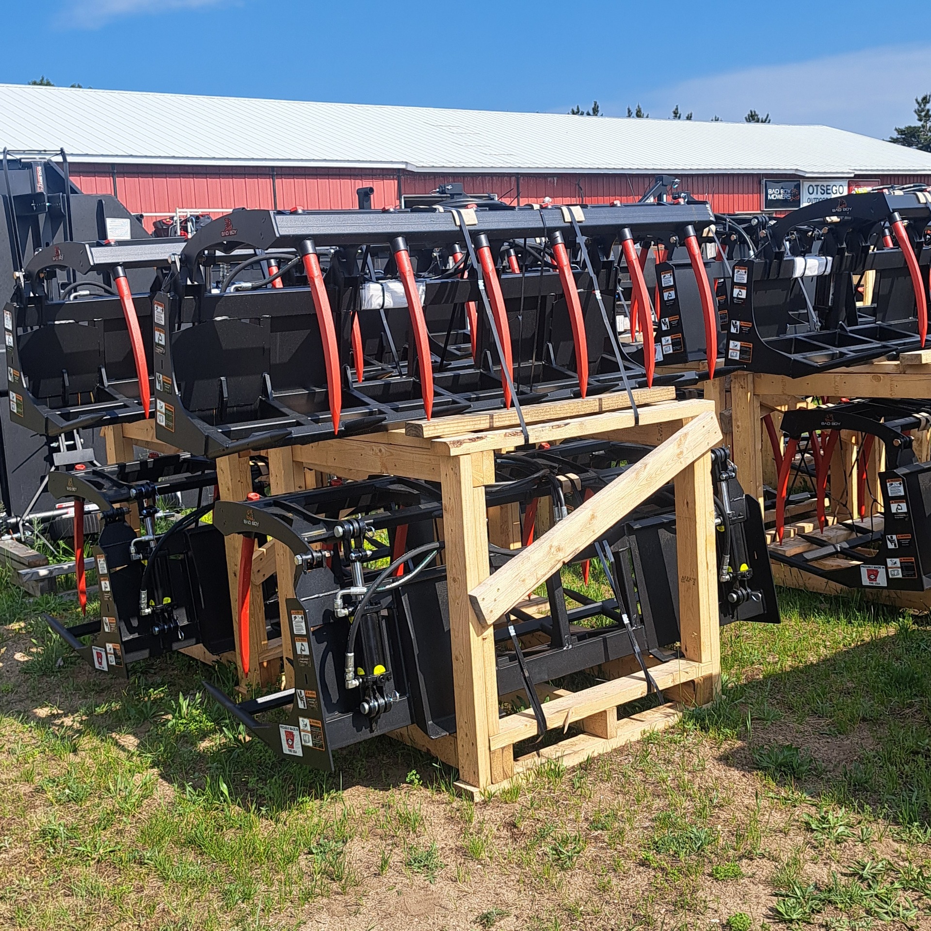 2025 Bad Boy Mowers Large Grapples in Gaylord, Michigan - Photo 1