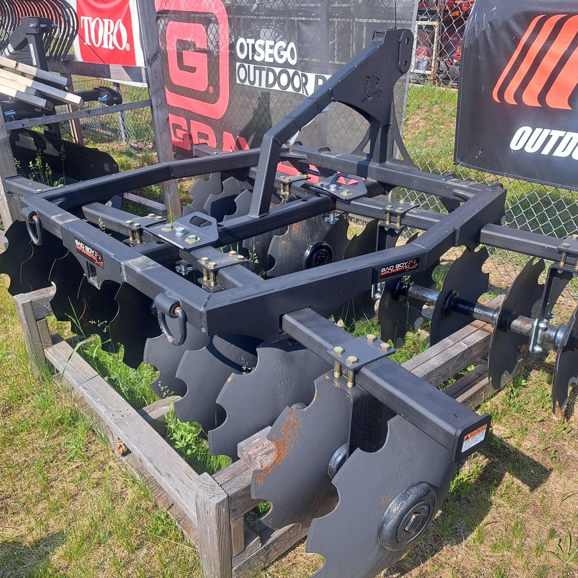 2023 Bad Boy Mowers 6 ft. Disc Harrow in Gaylord, Michigan - Photo 7