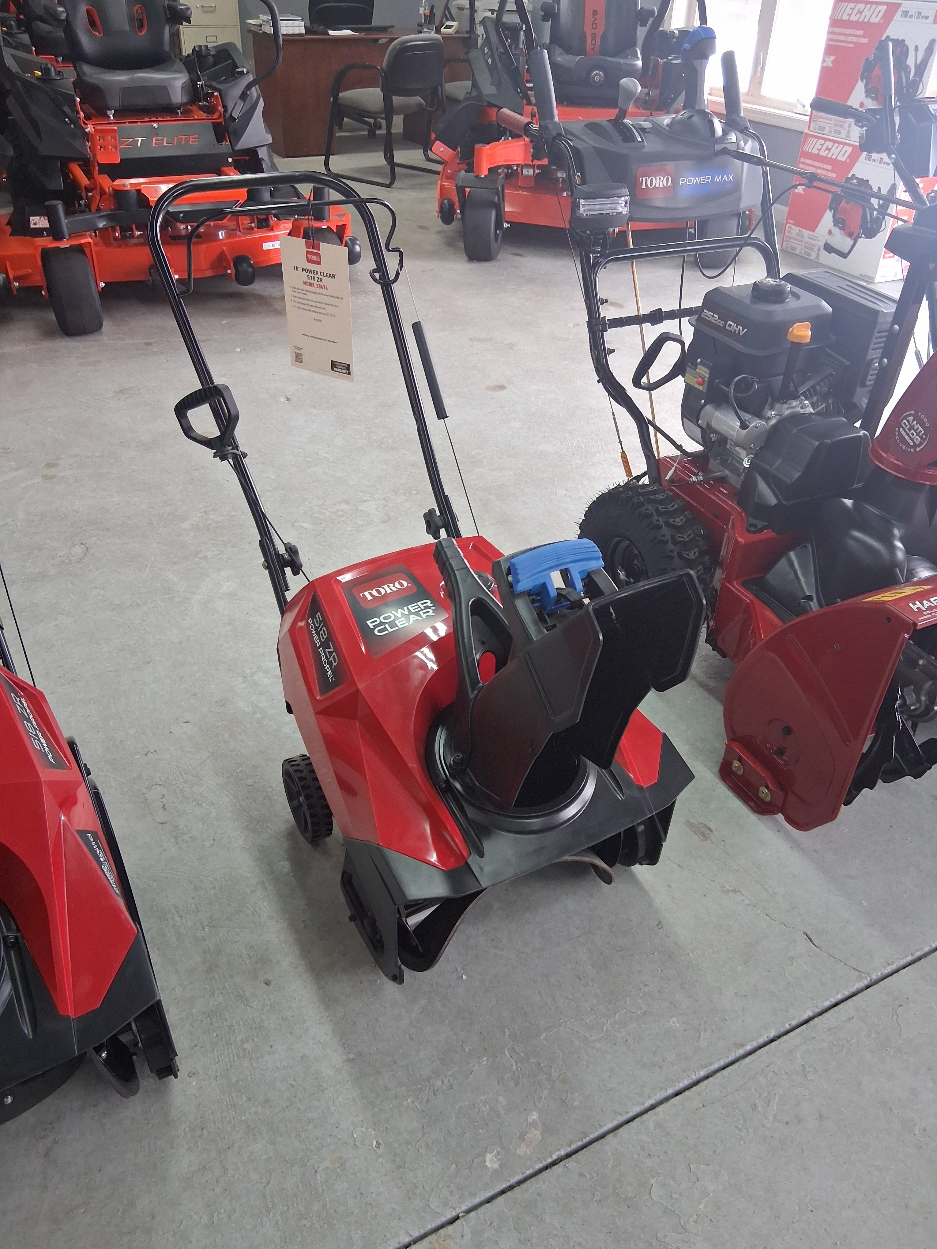 Toro 18 in. Power Clear 518 ZR Gas Snow Blower in Gaylord, Michigan - Photo 1
