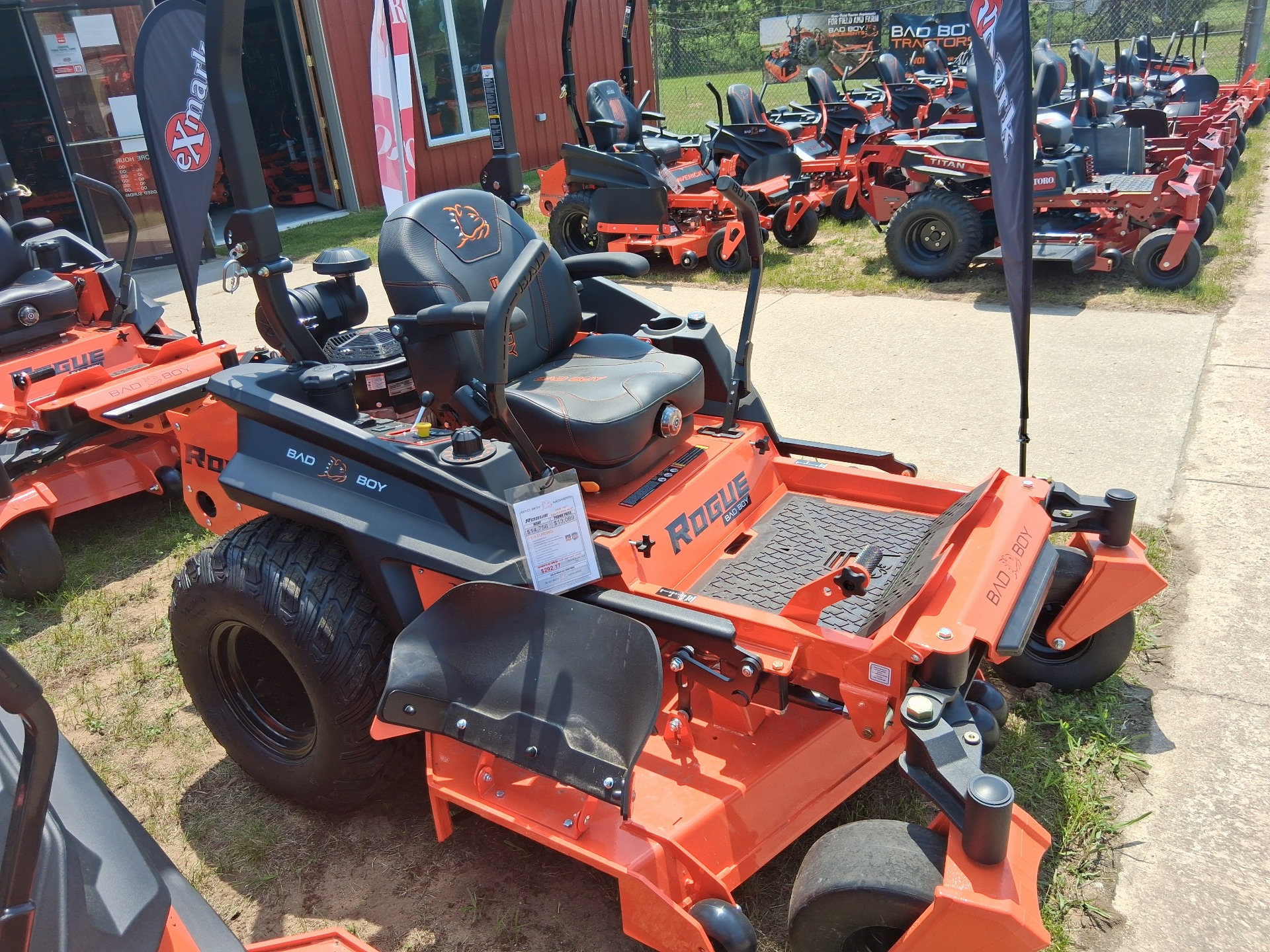 2025 Bad Boy Mowers Rogue 61 in. Kawasaki FX1000 35 hp in Gaylord, Michigan - Photo 3