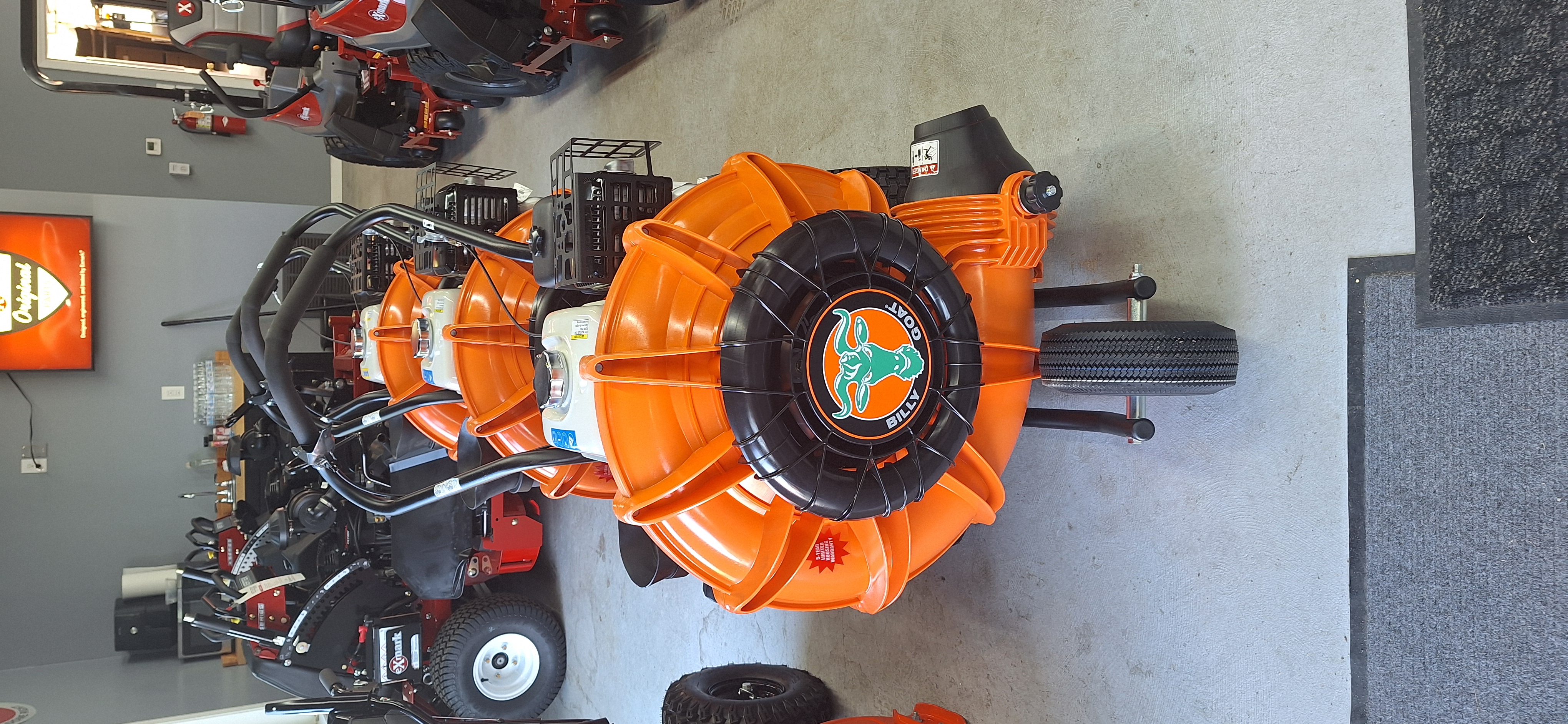 Billy Goat F902H Force Blower II in Gaylord, Michigan - Photo 1