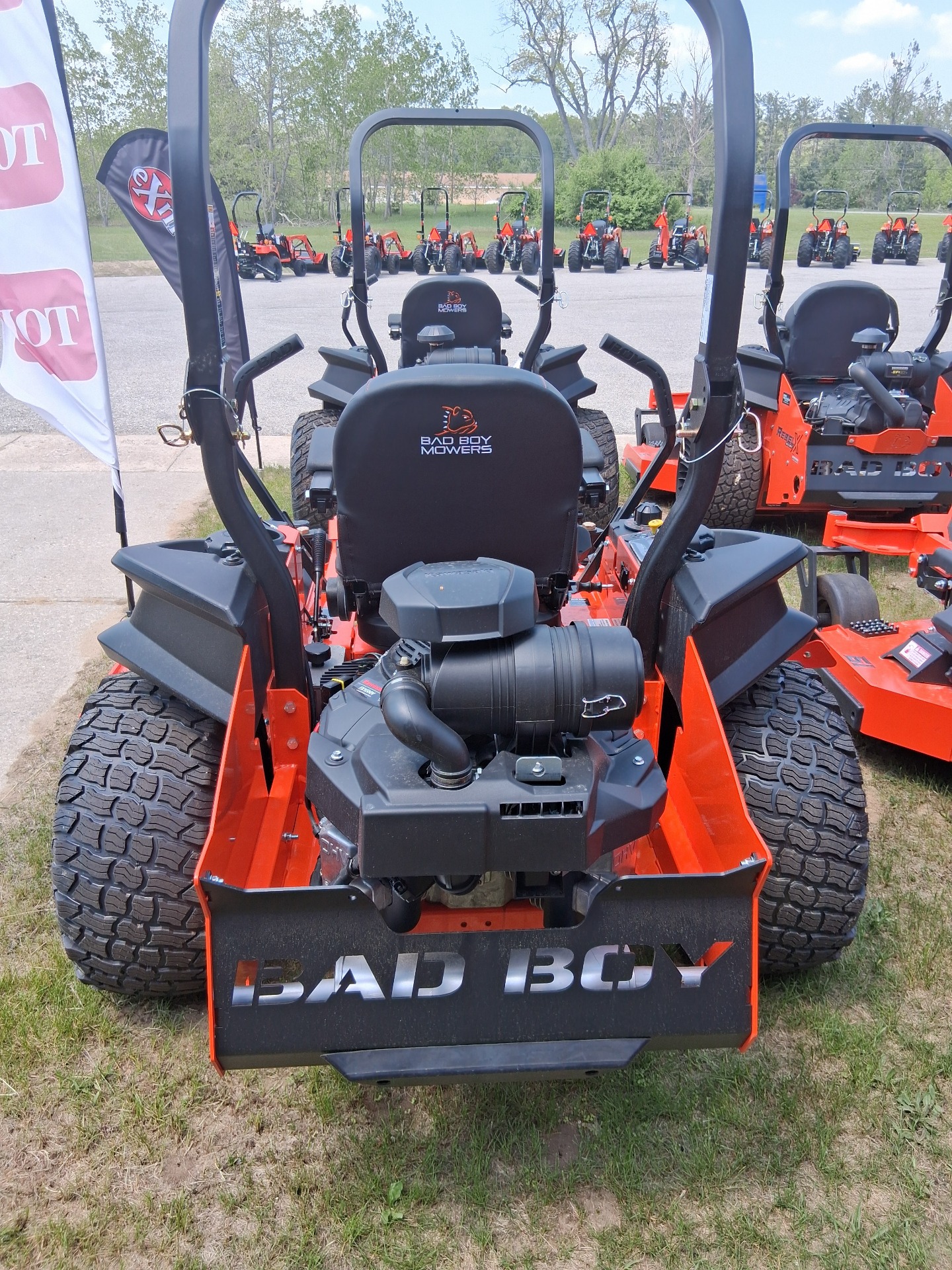2025 Bad Boy Mowers Rogue 72 in. Kawasaki FX1000 EFI 38.5 hp in Gaylord, Michigan - Photo 4