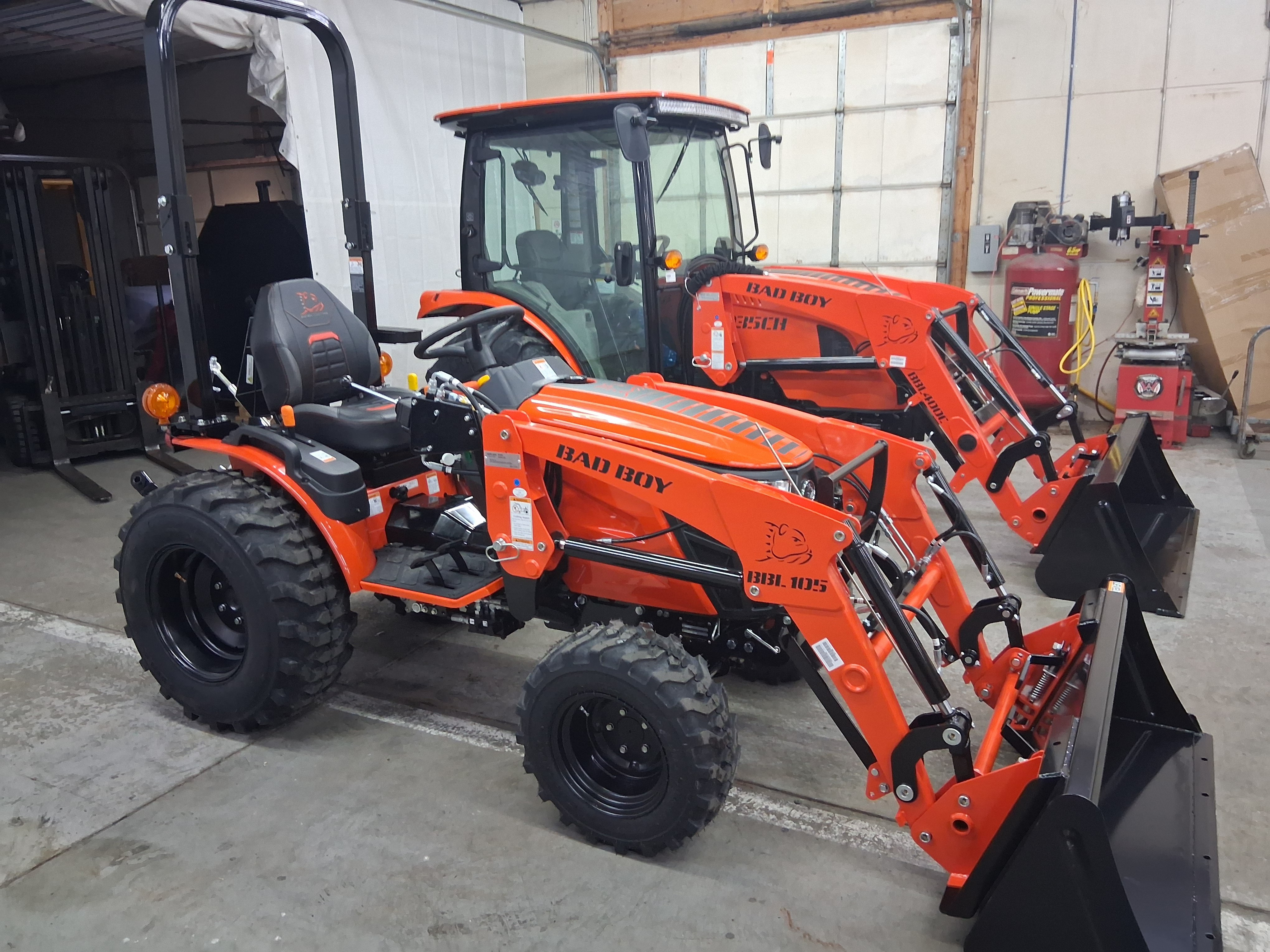 2026 Bad Boy Mowers 1025 with Loader in Gaylord, Michigan - Photo 2