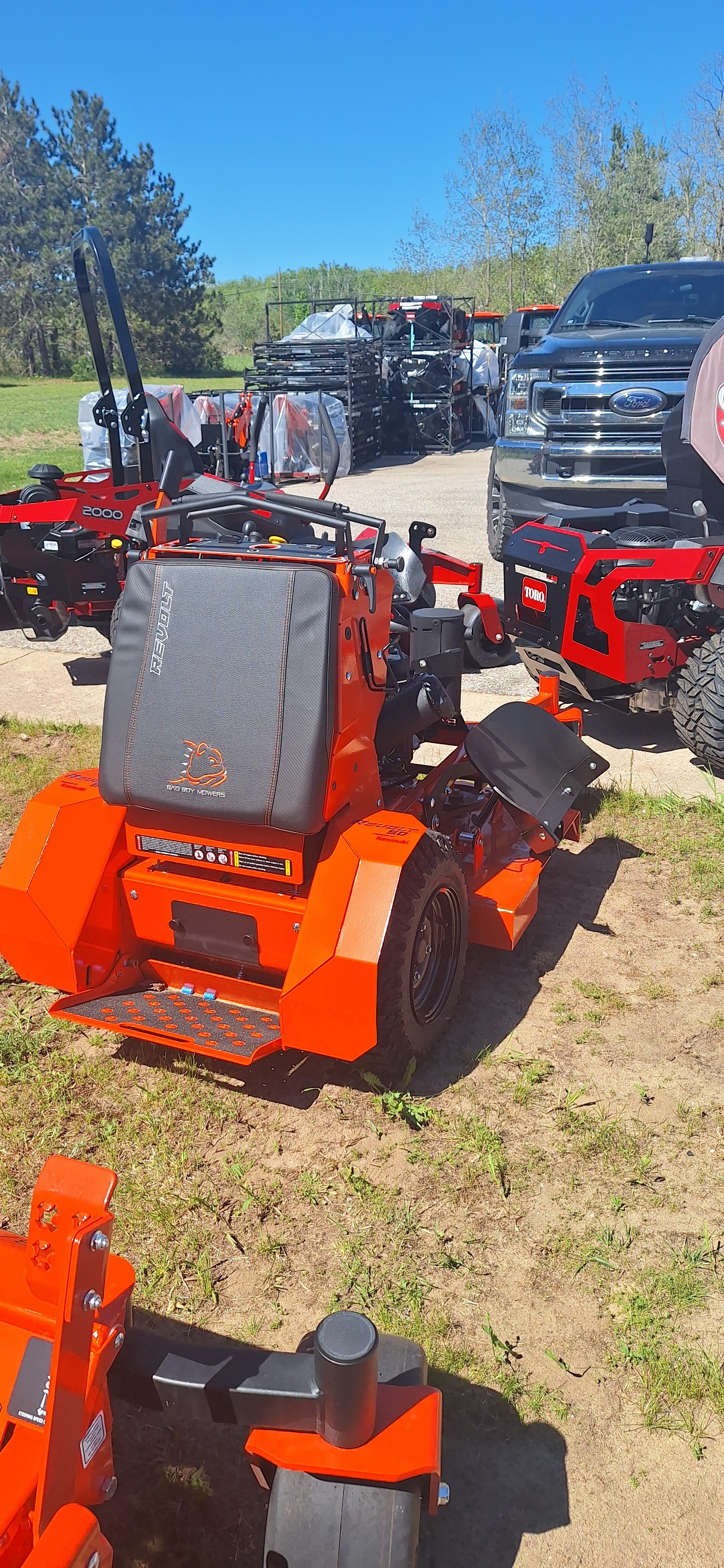 Bad Boy Mowers Revolt SD 42 in. Kawasaki FS600V 18.5 hp in Gaylord, Michigan - Photo 2