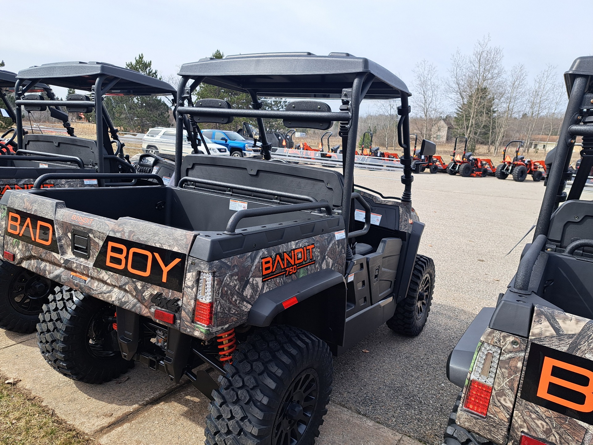 2024 Bad Boy Mowers Bandit 750 in Gaylord, Michigan - Photo 4