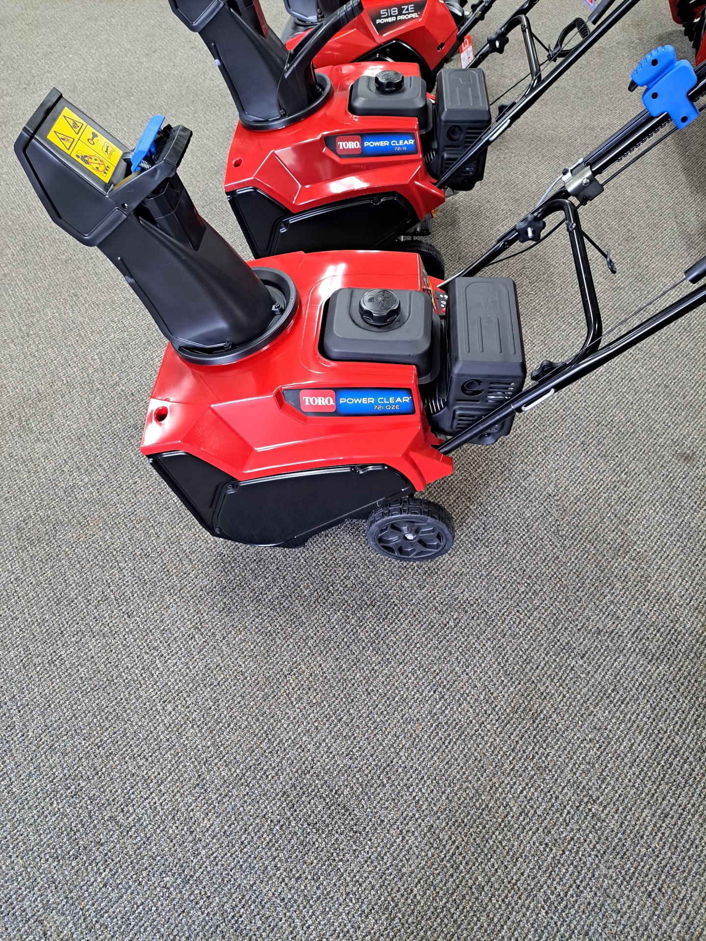 Toro 21 in. Power Clear 721 QZE in Gaylord, Michigan - Photo 2
