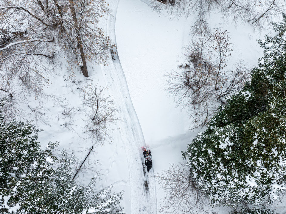 Ariens Compact 24 Rapidtrack in Gaylord, Michigan - Photo 11