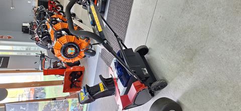 Toro 21 in. Power Clear 60V Max Self-Propel - 10.0Ah Battery Included in Gaylord, Michigan - Photo 2