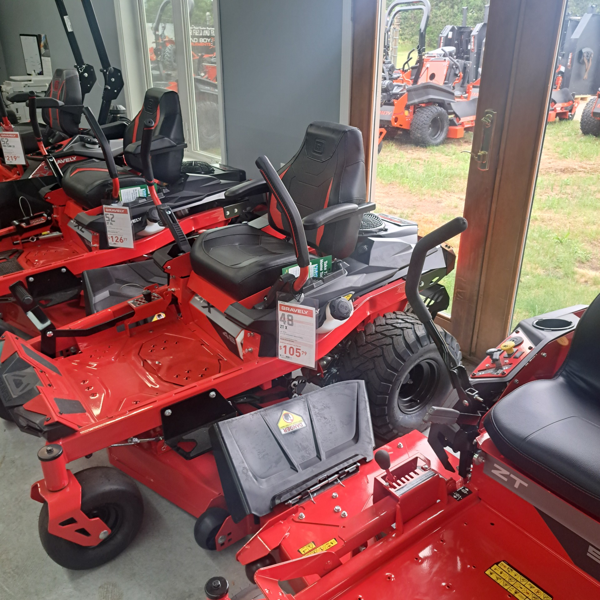 2023 Gravely USA ZT X 48 in. Kawasaki FR651V 21.5 hp in Gaylord, Michigan - Photo 2