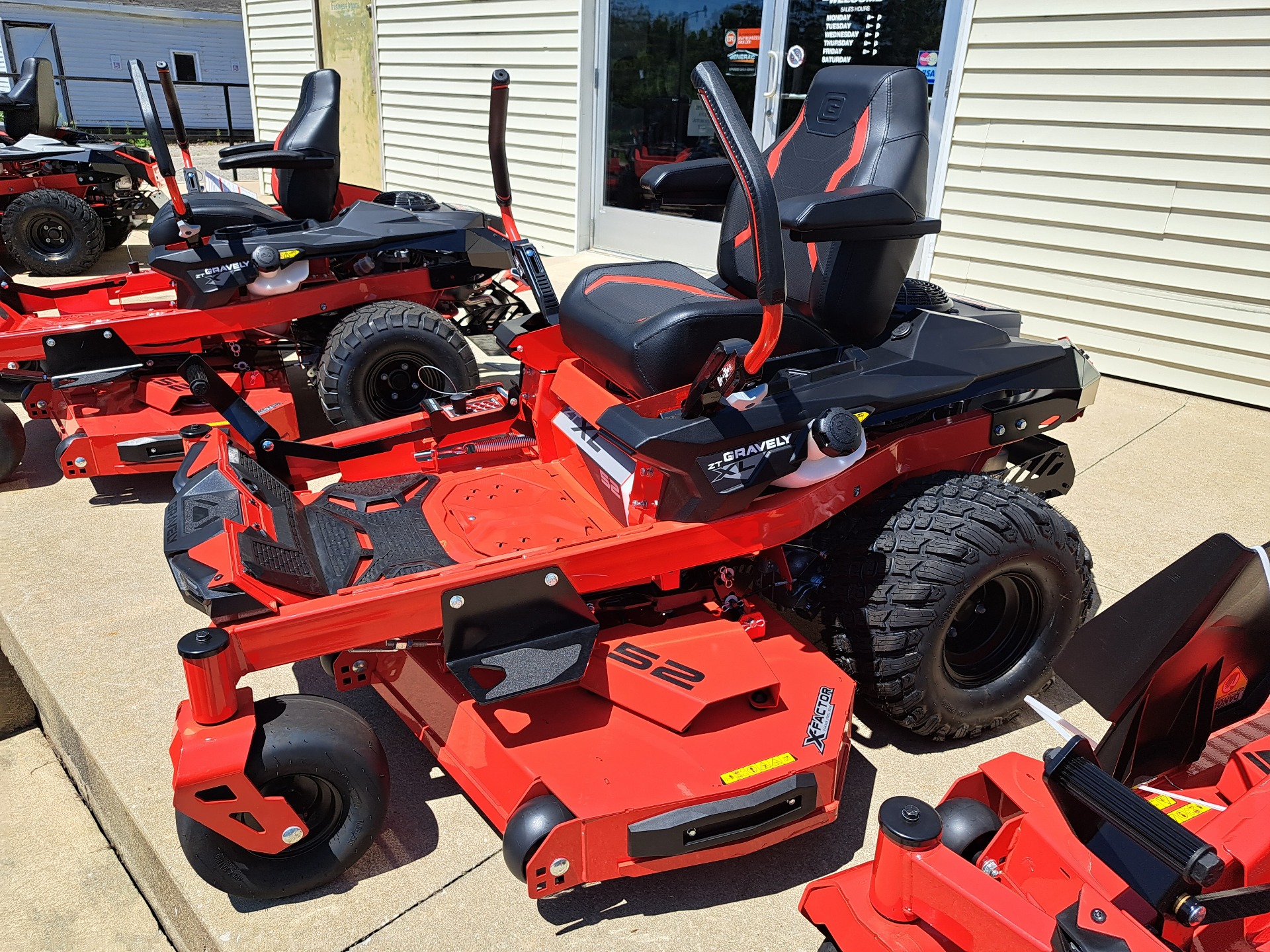 2023 Gravely USA ZT XL 52 in. Kawasaki FR691V 23 hp in Gaylord, Michigan - Photo 3