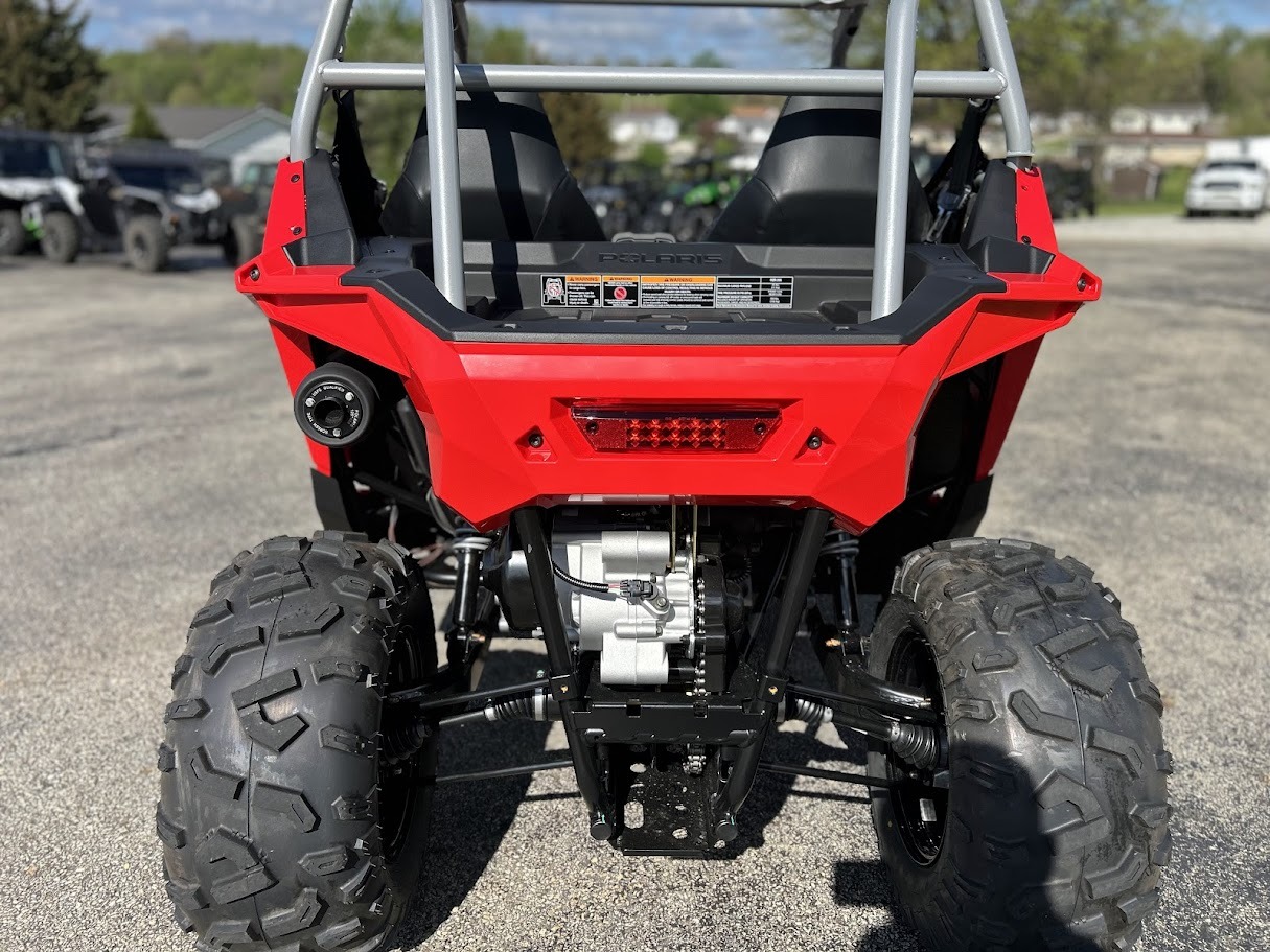 2026 Polaris RZR 200 EFI 7