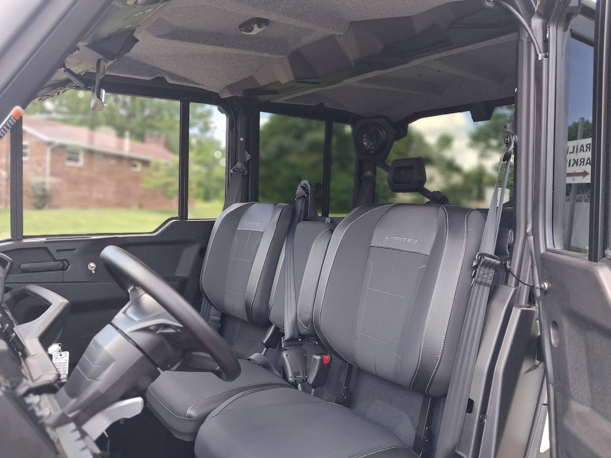 2026 Can-Am™ Defender MAX Limited HD11 9