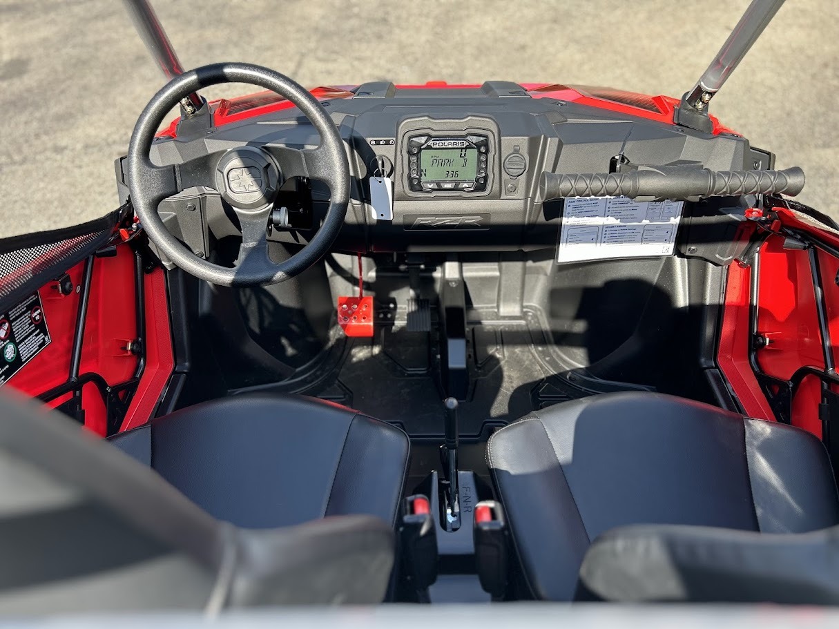 2026 Polaris RZR 200 EFI 7