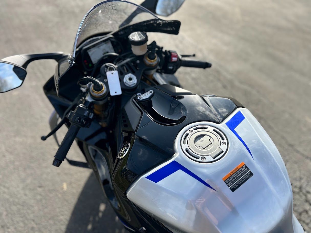 2026 Yamaha YZF-R1M 9