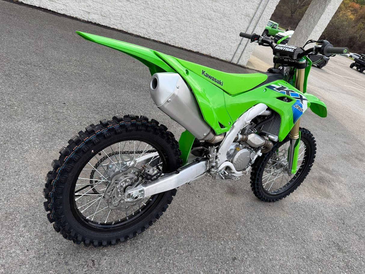 2026 Kawasaki KX250 3
