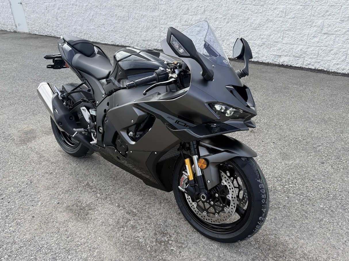 2026 Kawasaki Ninja® ZX-10R ABS 3