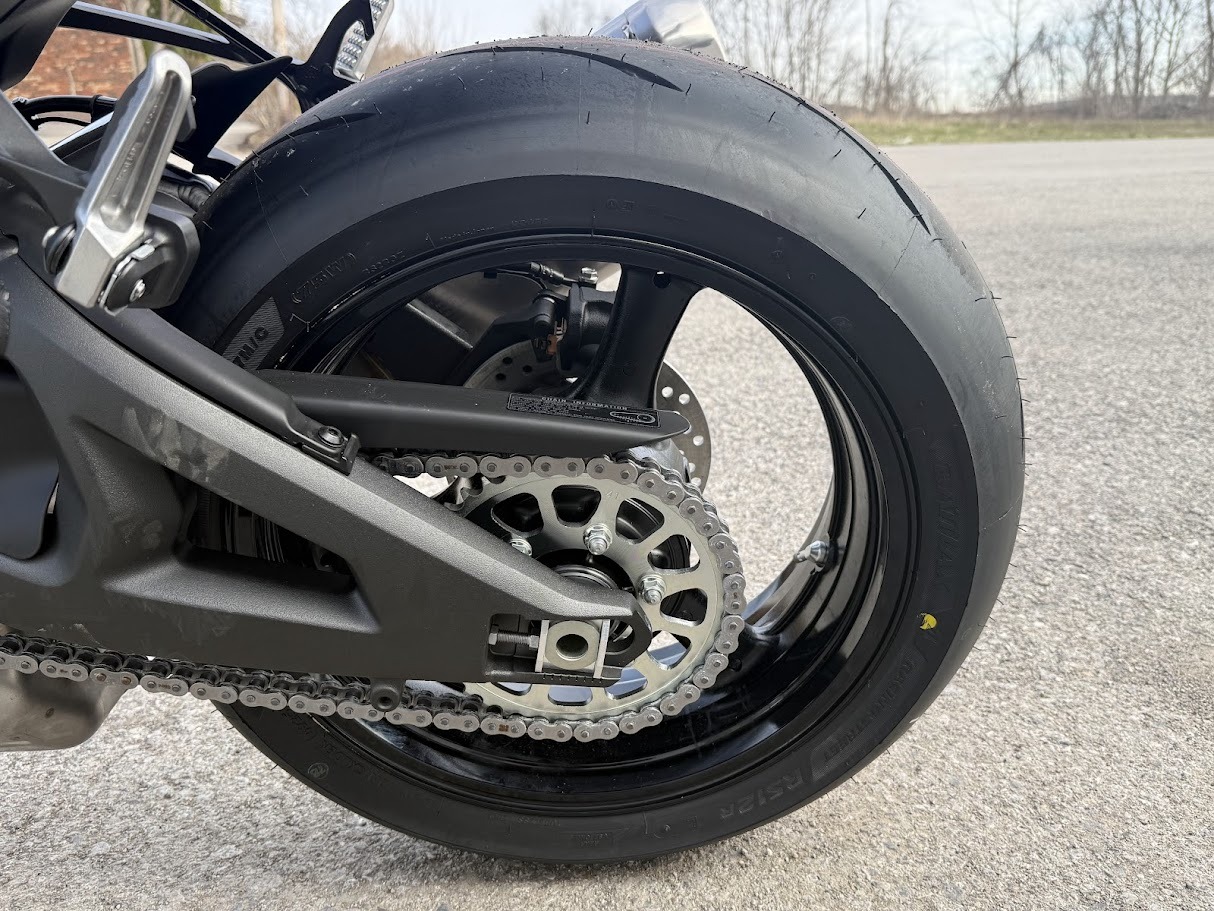 2026 Kawasaki Ninja® ZX-10R ABS 11