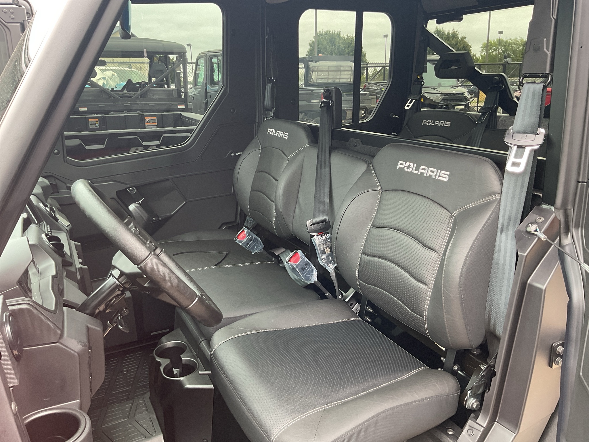 2027 Polaris Ranger Crew XP 1000 NorthStar Ultimate 4