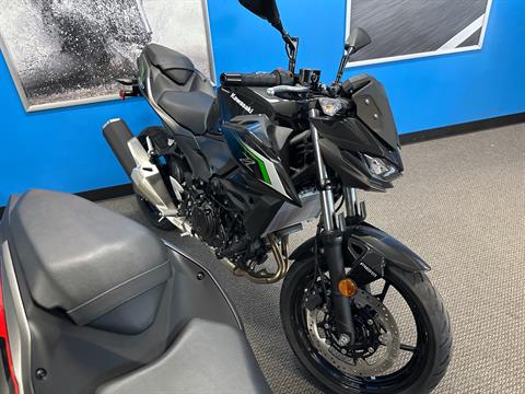 New 2025 Kawasaki Z500 ABS Metallic Spark Black / Metallic Matte