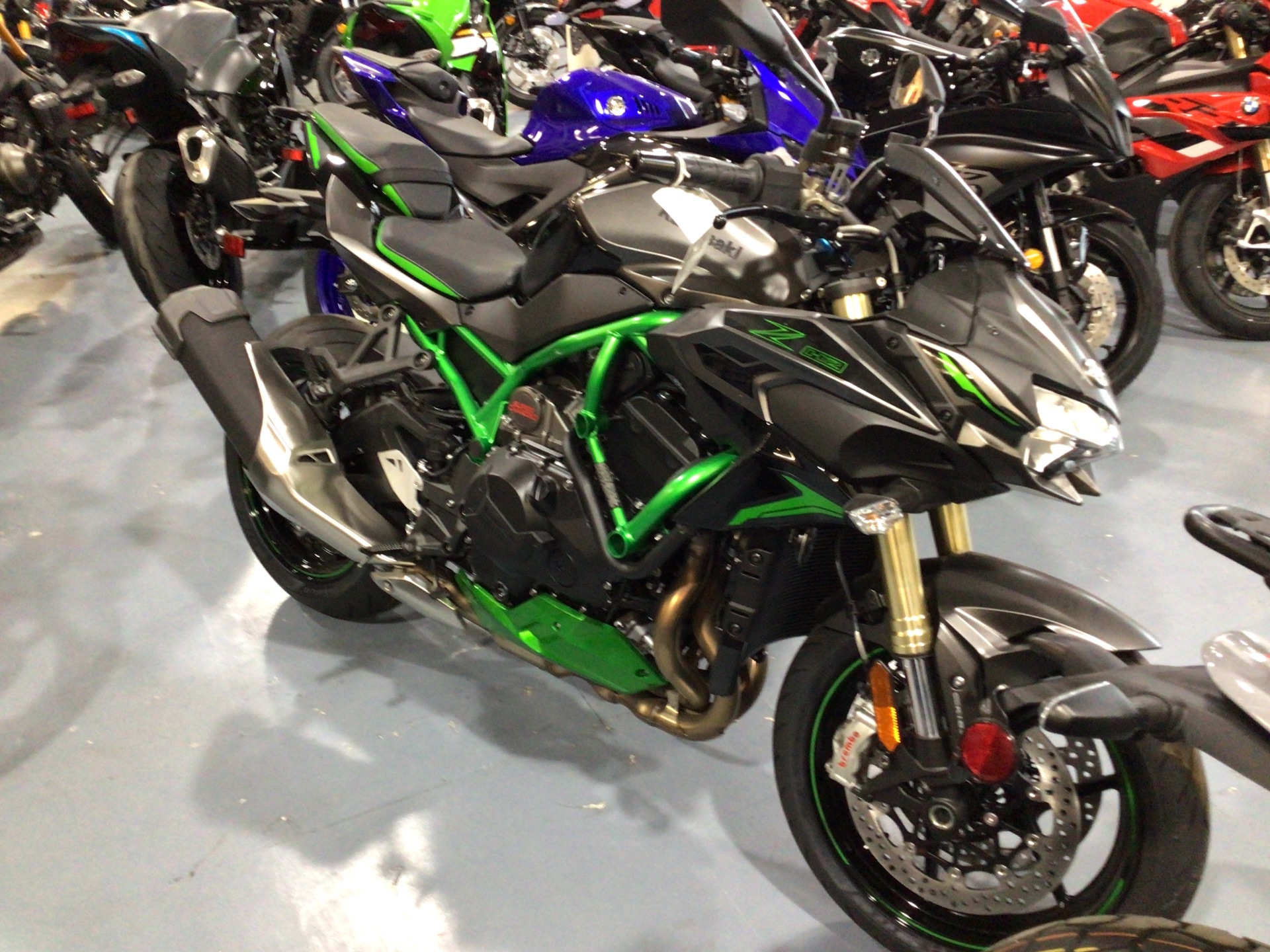 New 2025 Kawasaki Z H2 SE ABS Metallic Matte Graphenesteel Gray