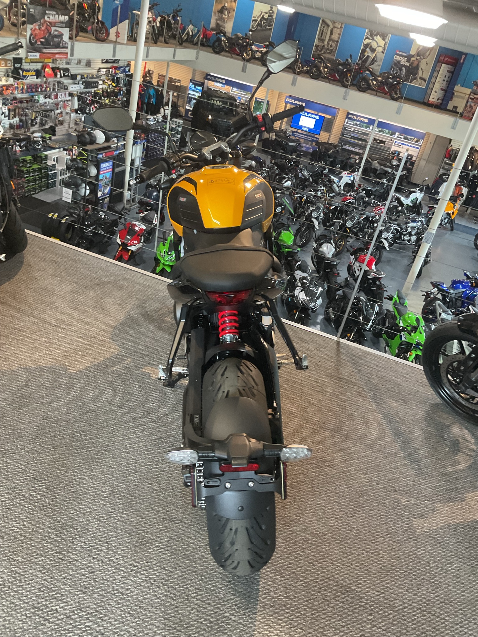 New 2026 Triumph Trident 660 Cosmic Yellow | Motorcycles in Iowa
