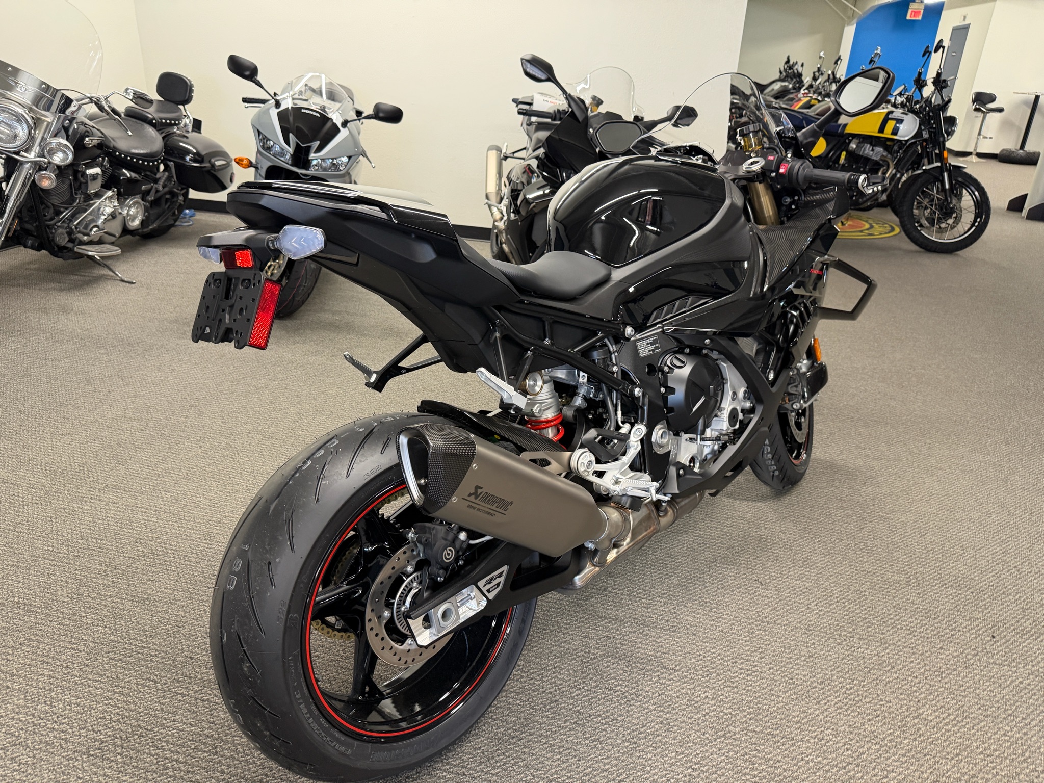 2026 BMW S 1000 RR 10
