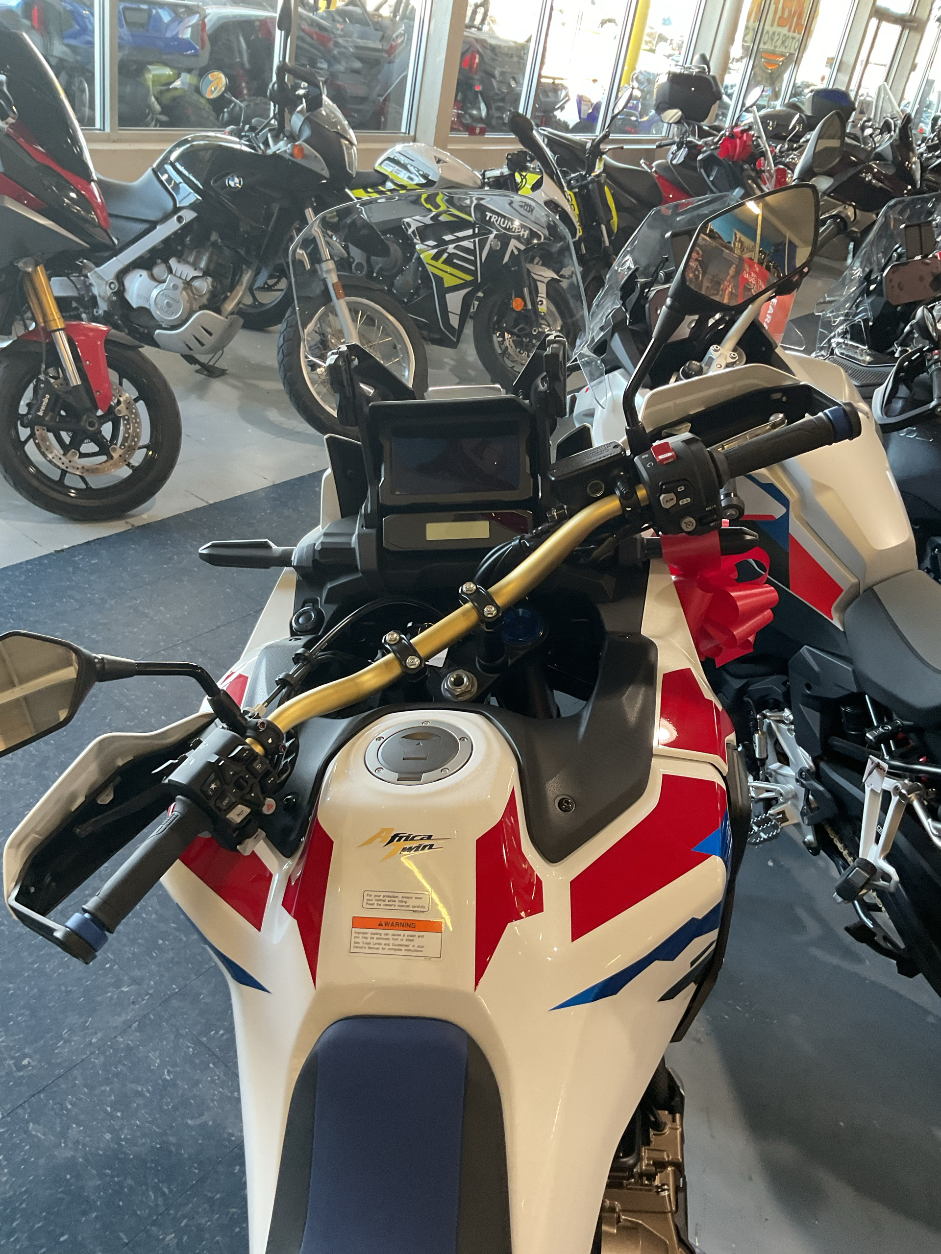 2025 Honda Africa Twin Adventure Sports ES DCT 4