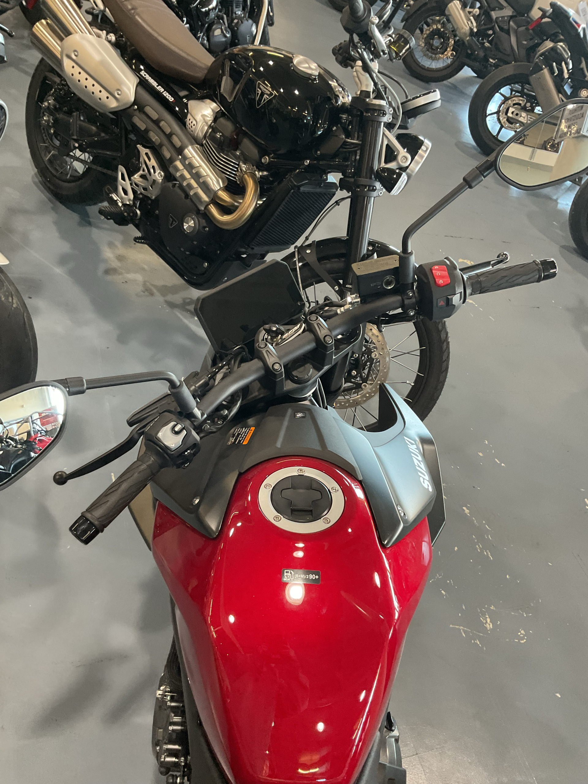 New 2026 Suzuki GSX-8S Candy Daring Red / Metallic Matte Black No