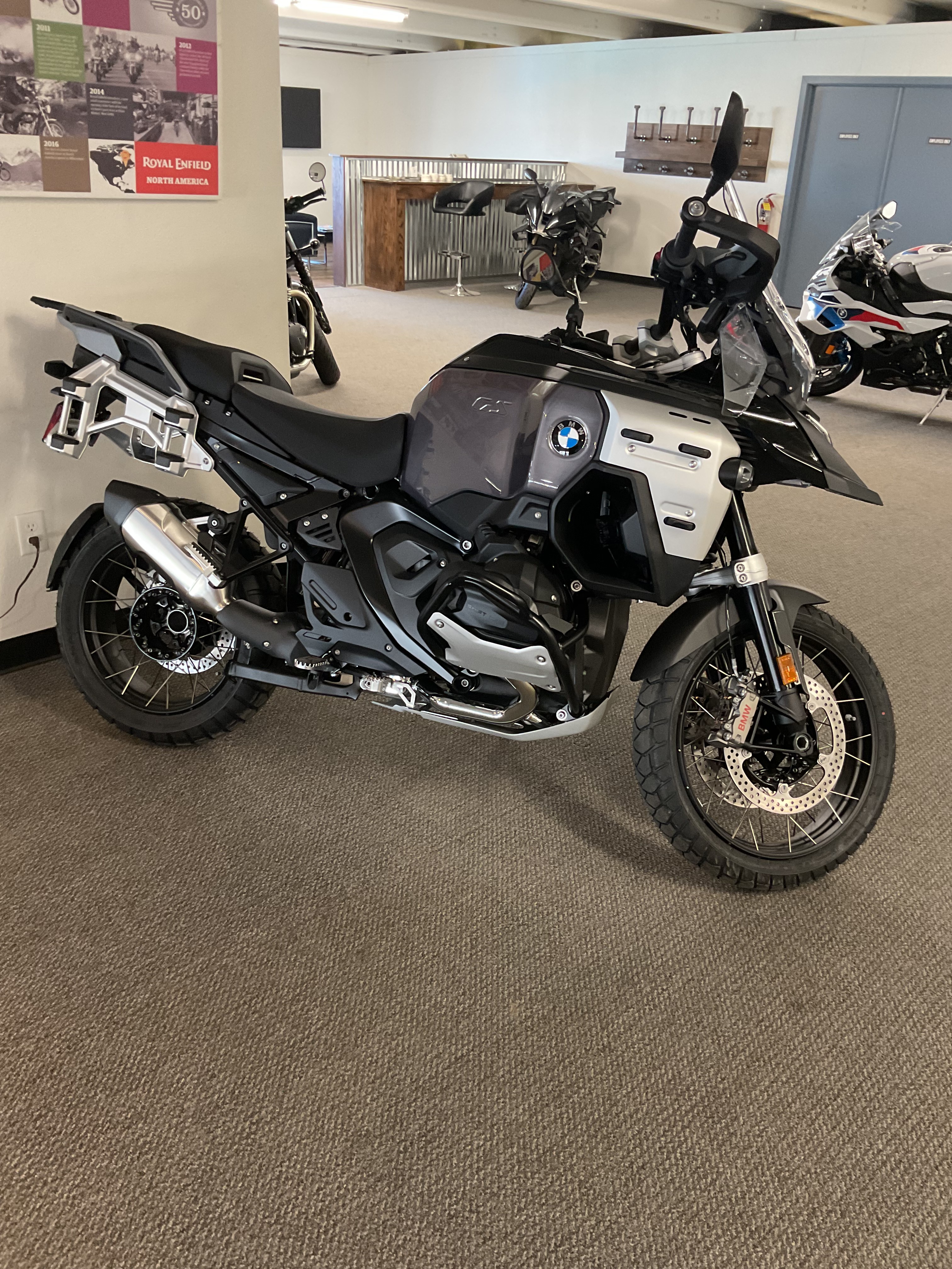 2026 BMW R 1300 GS Adventure 1