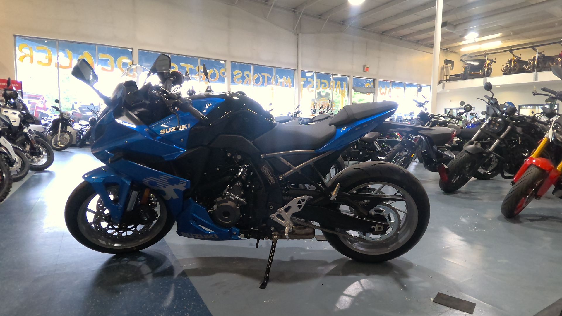 New 2025 Suzuki GSX-8R Metallic Triton Blue | Motorcycles in Iowa 
