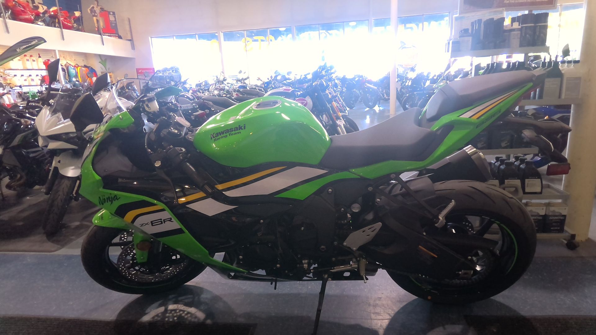 New 2025 Kawasaki Ninja® ZX™-6R KRT Edition ABS Lime Green / Ebony