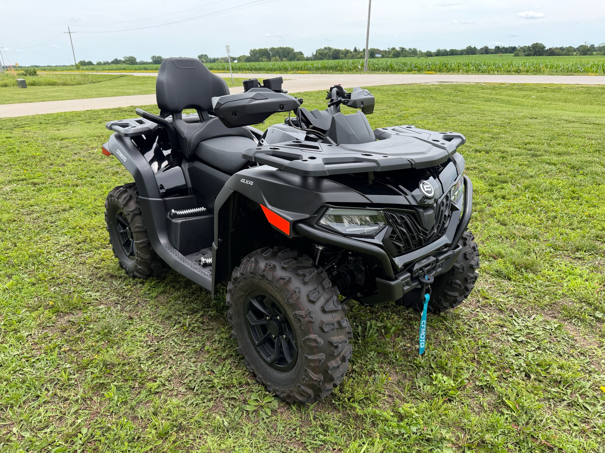 2025  CForce 600 Touring 3