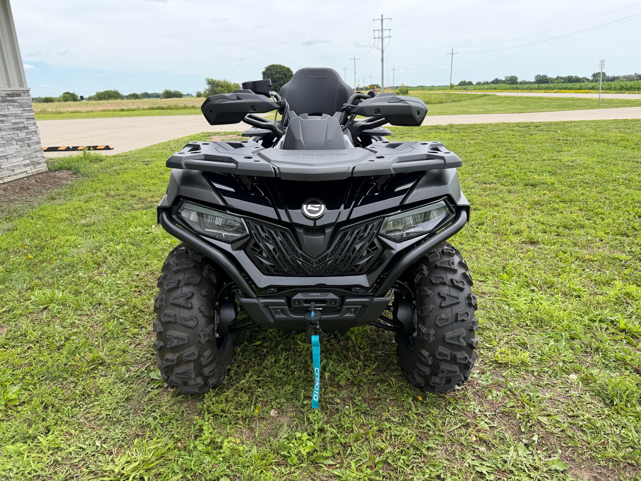 2025  CForce 600 Touring 4
