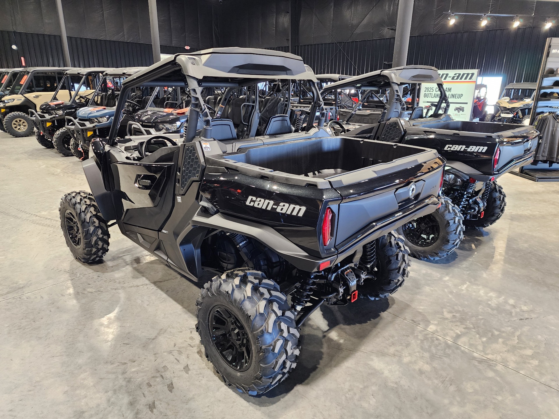 New 2025 Can-Am Commander XT 1000R, Fairfield IA | Specs, Price