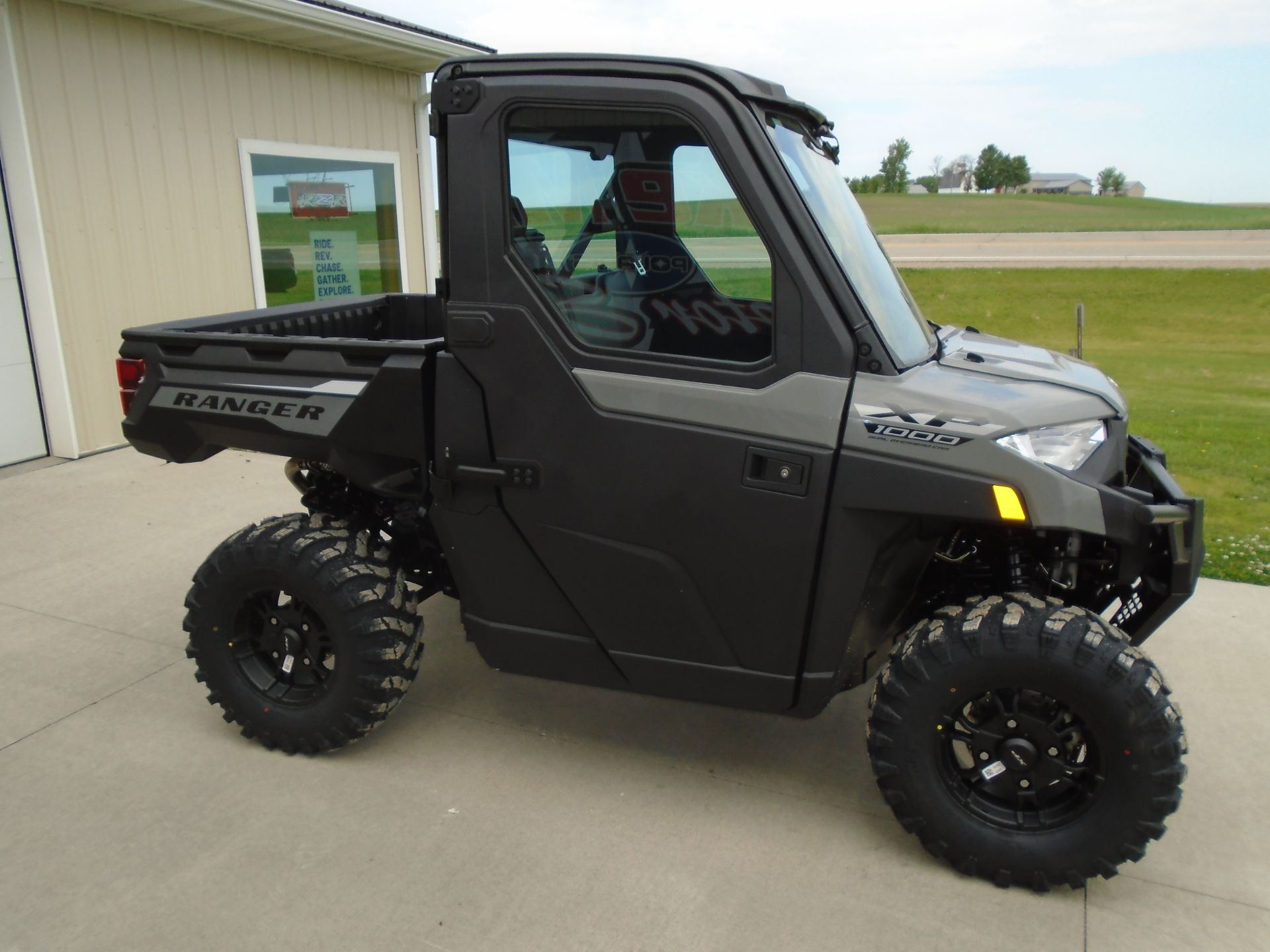 2027 Polaris Ranger XP 1000 Cab 3
