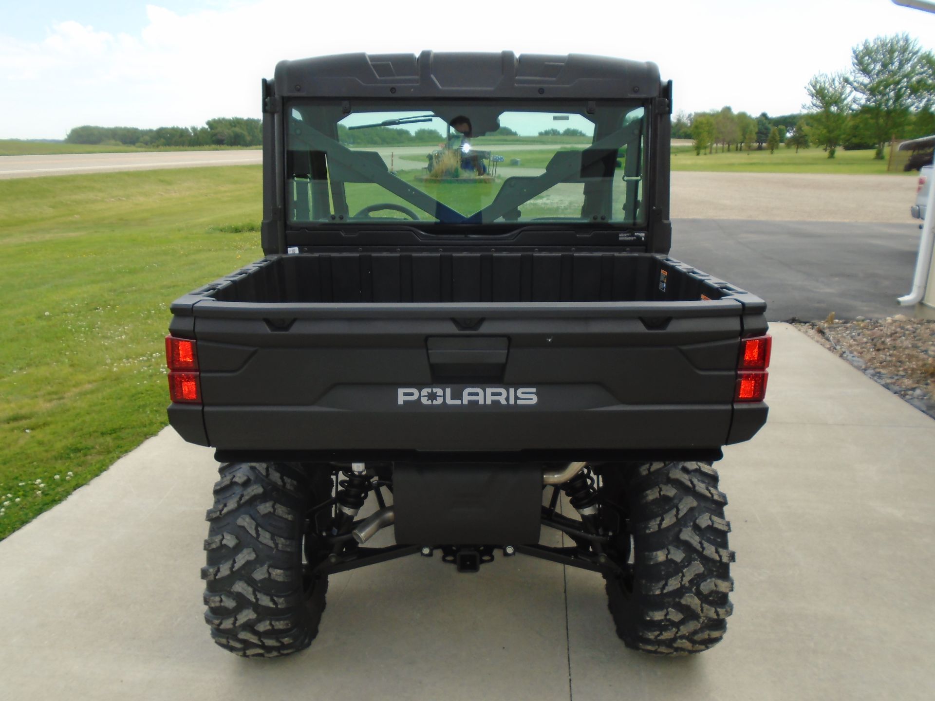 2027 Polaris Ranger XP 1000 Cab 4