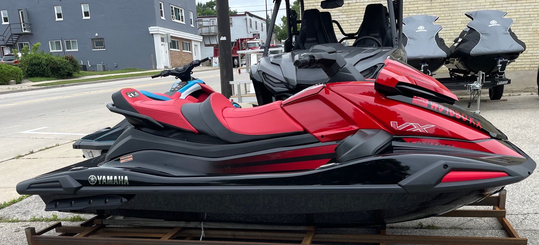2024 Yamaha VX Limited in Port Washington, Wisconsin - Photo 3
