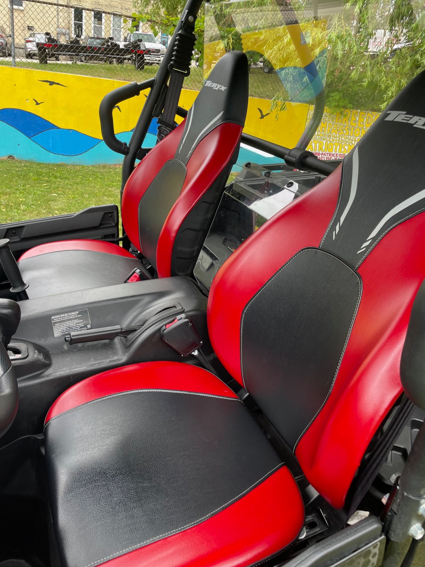 2022 Kawasaki Teryx S LE in Port Washington, Wisconsin - Photo 8