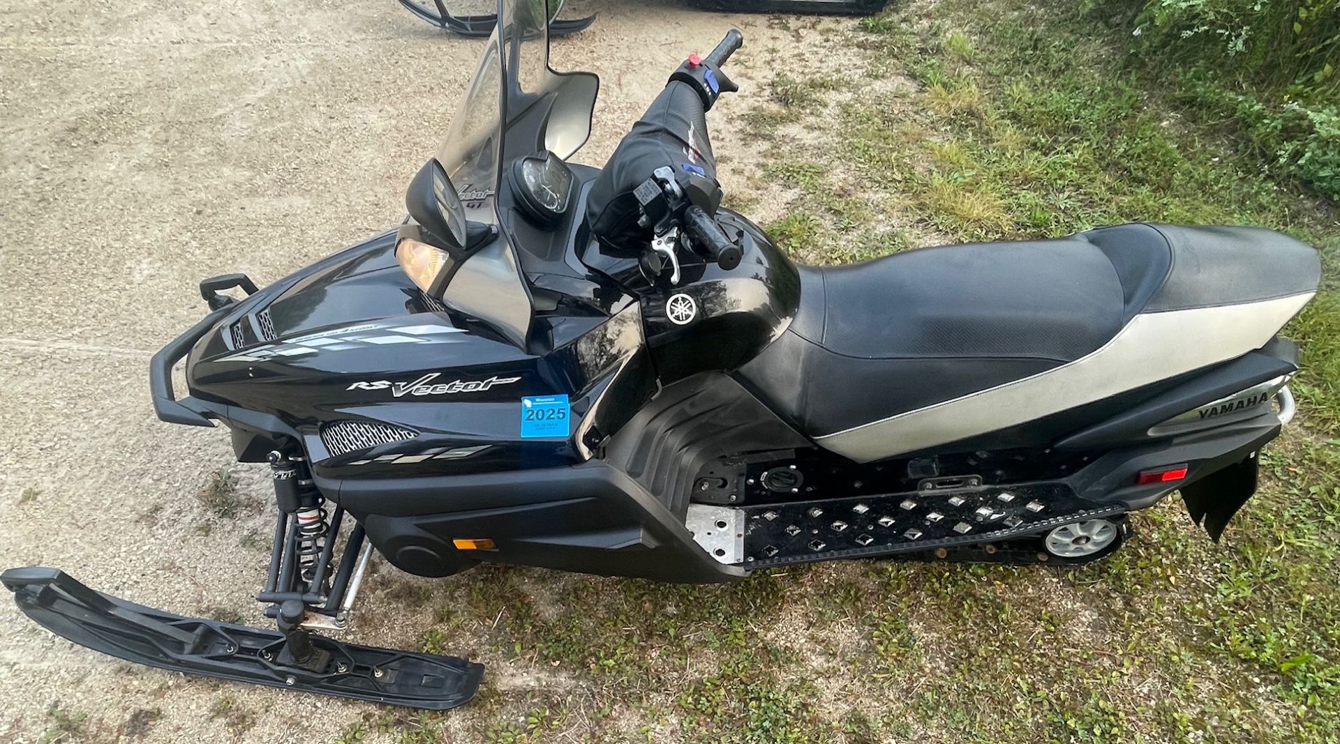 2006 Yamaha RS Vector GT in Port Washington, Wisconsin - Photo 4
