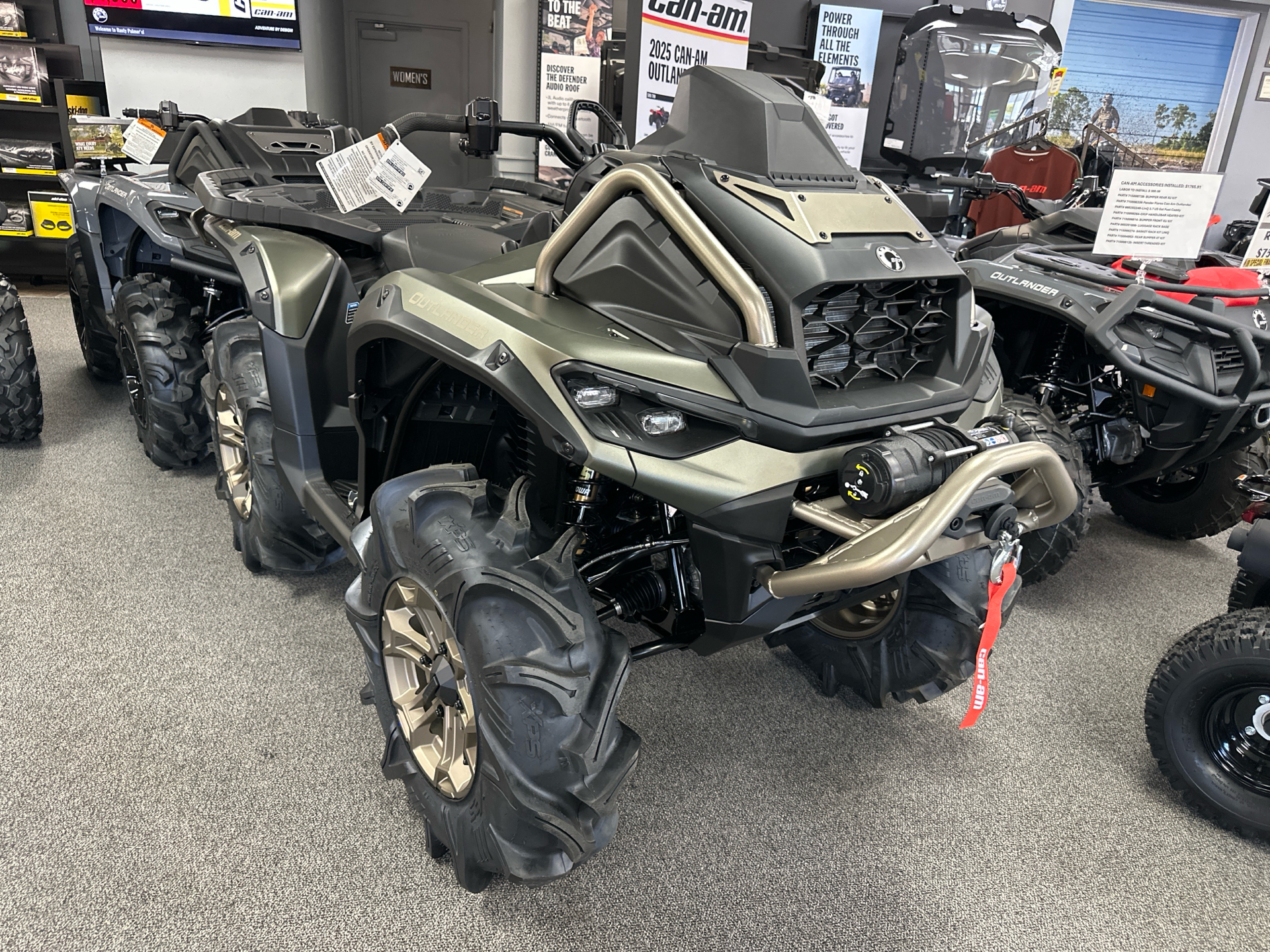 new-2026-can-am-outlander-x-mr-1000r-loft-green-satin-atvs-in