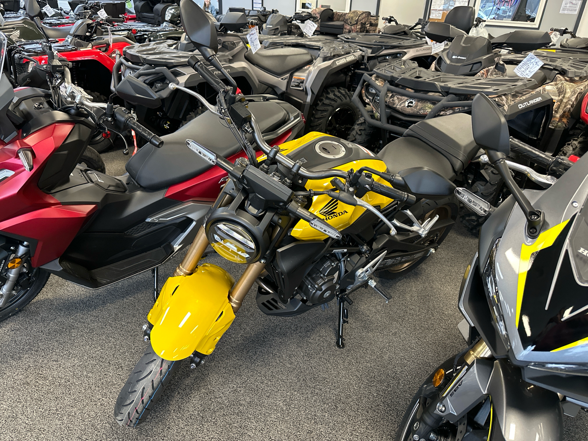 New 2024 Honda CB300R ABS Pearl Dusk Yellow | Motorcycles in